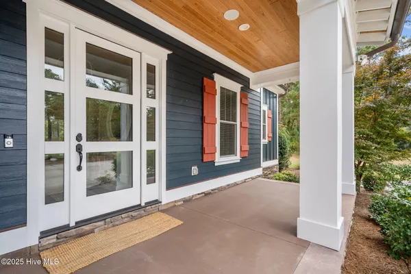 $1,998,995 | 314 East Rolling Meadows Road, Hampstead, NC 28443