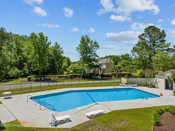 $1,998,995 | 314 East Rolling Meadows Road, Hampstead, NC 28443