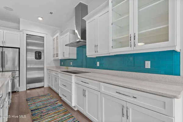 $1,998,995 | 314 East Rolling Meadows Road, Hampstead, NC 28443