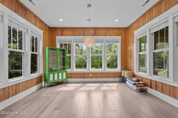 $1,998,995 | 314 East Rolling Meadows Road, Hampstead, NC 28443