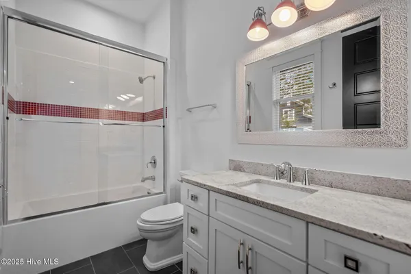 $1,998,995 | 314 East Rolling Meadows Road, Hampstead, NC 28443