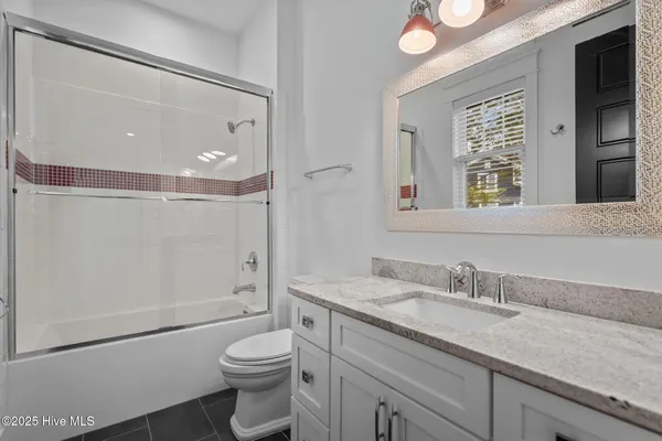 $1,998,995 | 314 East Rolling Meadows Road, Hampstead, NC 28443