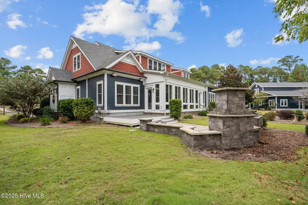 $1,998,995 | 314 East Rolling Meadows Road, Hampstead, NC 28443