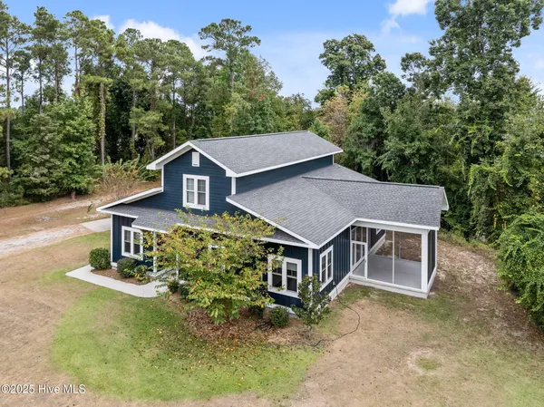 $1,998,995 | 314 East Rolling Meadows Road, Hampstead, NC 28443