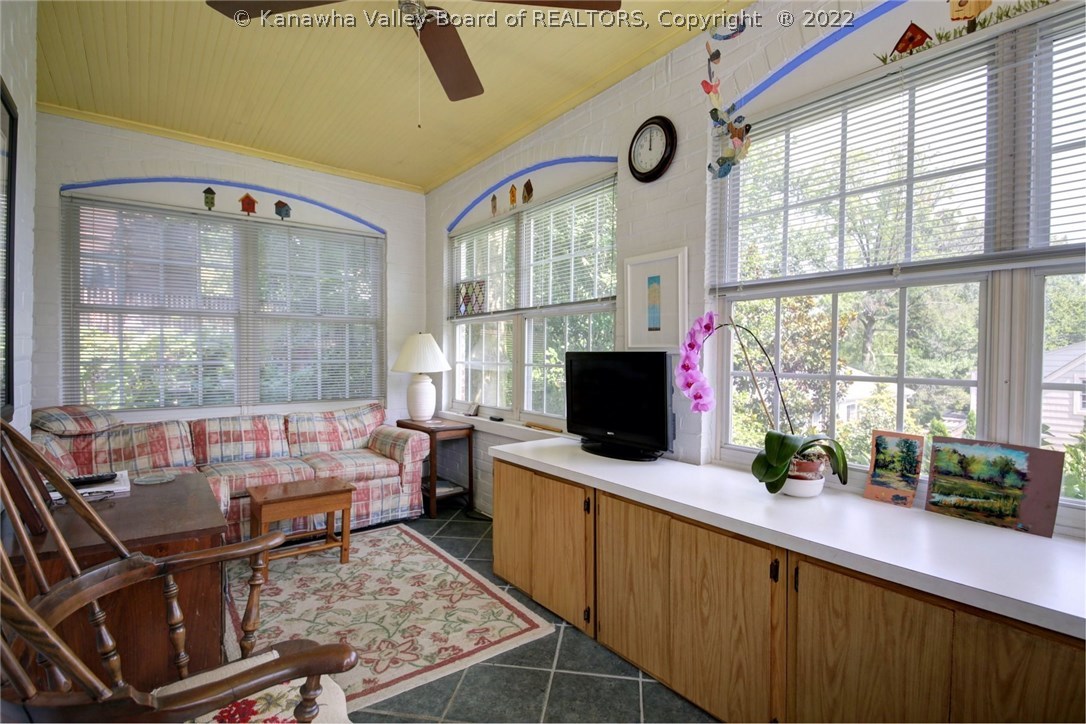 703 Crawford Road Charleston, WV 25314 - Photo 13 of 30 Gallery Image 13