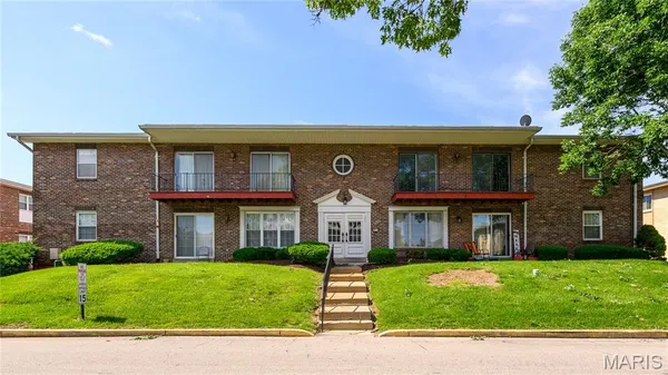 $1,600 | 10316 Forest Brook Lane, Unit C, St. Louis, MO 63146