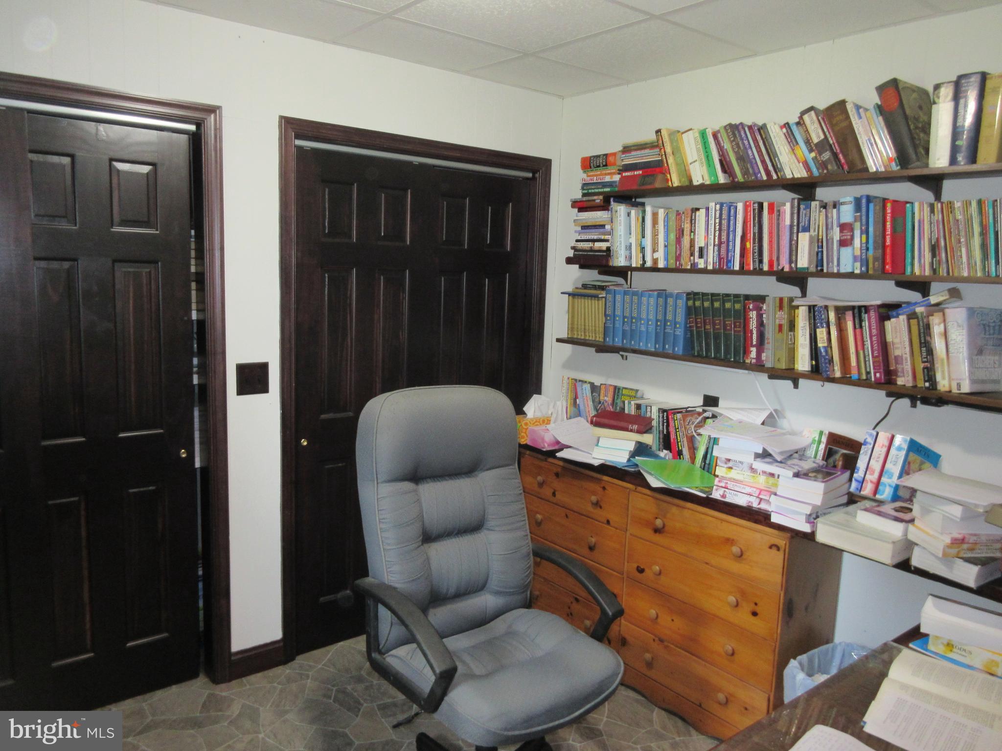 24 Witman Road Womelsdorf, PA 19567 - Photo 29 of 39 Lower Level Office