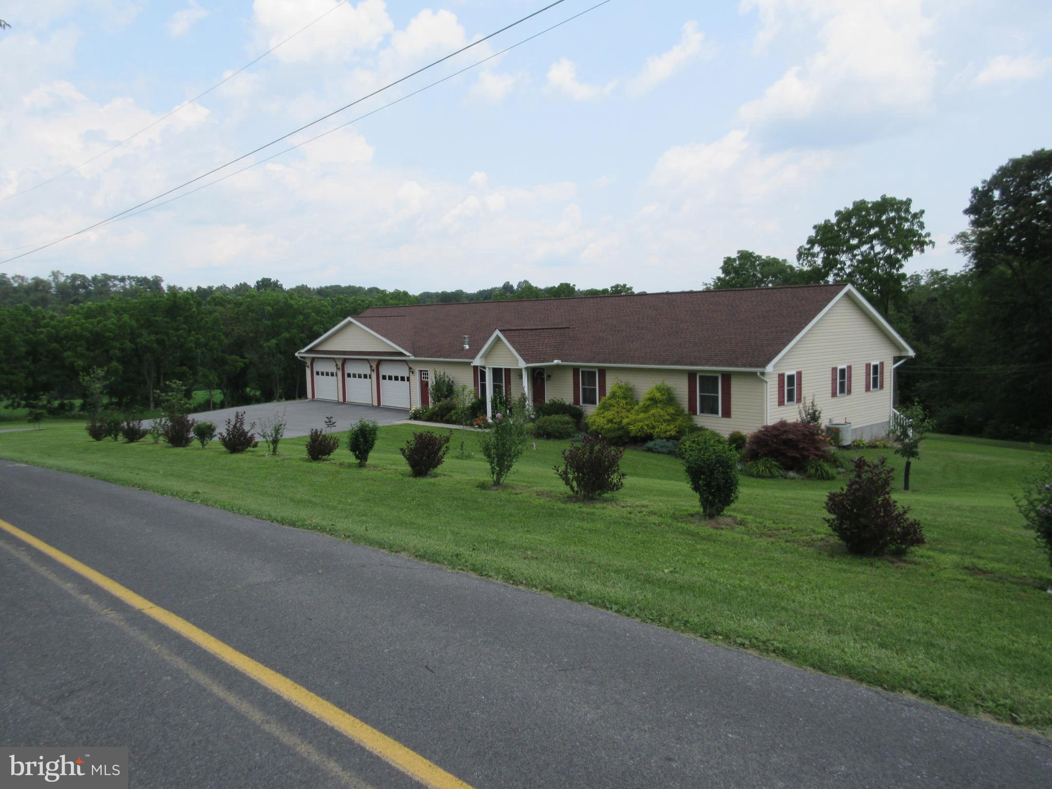 24 Witman Road Womelsdorf, PA 19567 - Photo 6 of 39 Gallery Image 6