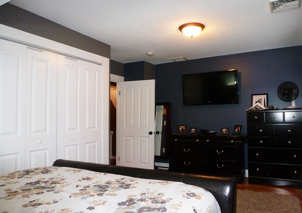 142 Dwight Road Springfield, MA 01108 - Photo 16 of 25