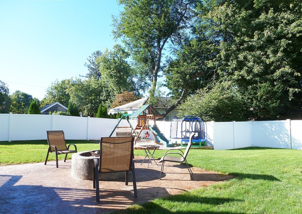 142 Dwight Road Springfield, MA 01108 - Photo 24 of 25