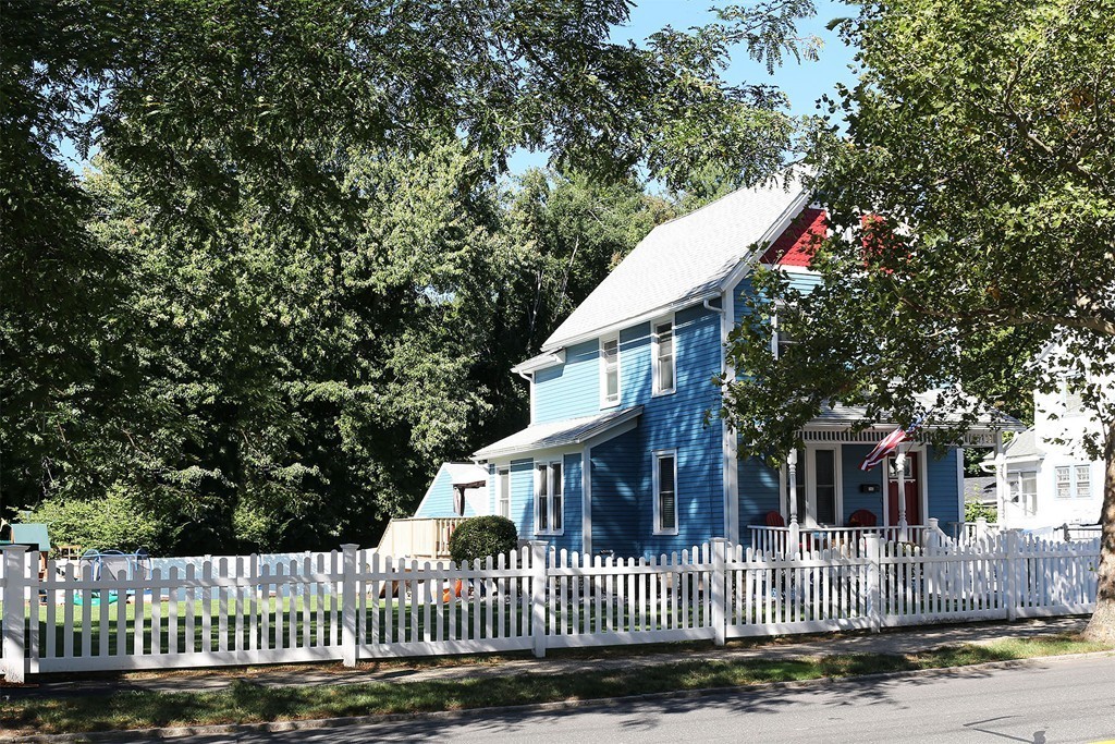 142 Dwight Road Springfield, MA 01108 - Photo 25 of 25