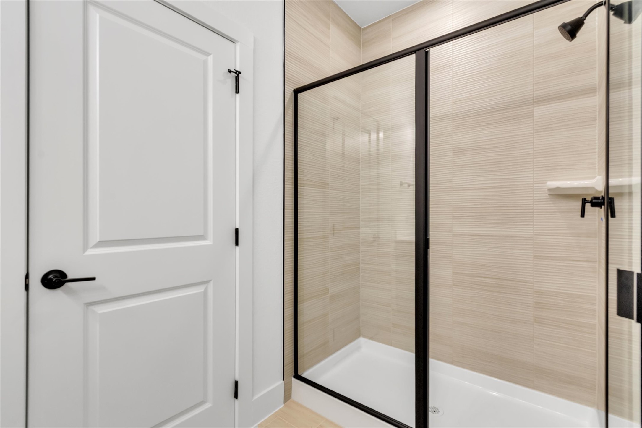 368 Bridge Deck Loop Kyle, TX 78640 - Photo 29 of 40 Bathroom featuring a stall shower