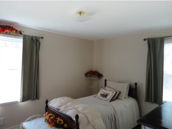 47 Pinker Road Bristol, NH 03222 - Photo 3 of 15