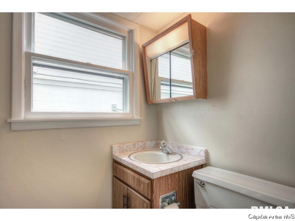 88 Drawbridge Road Springfield, IL 62704 - Photo 24 of 36