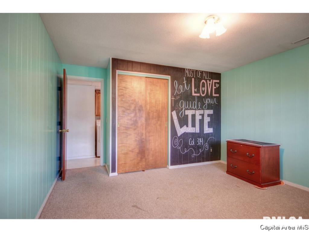 88 Drawbridge Road Springfield, IL 62704 - Photo 25 of 36