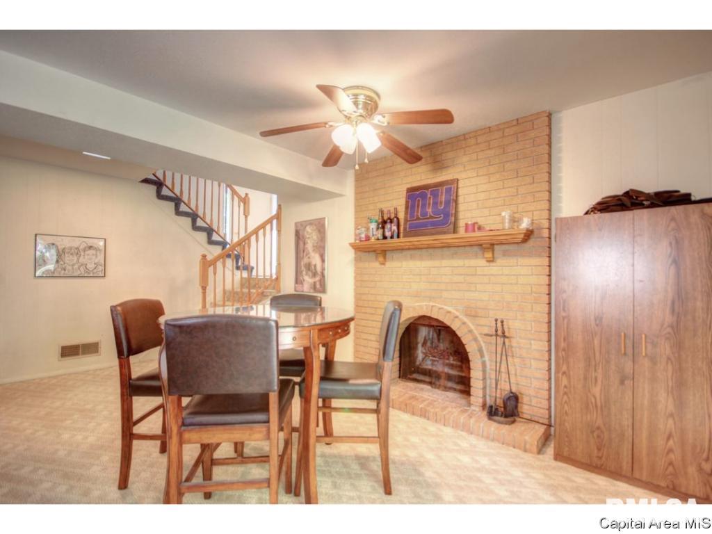 88 Drawbridge Road Springfield, IL 62704 - Photo 29 of 36