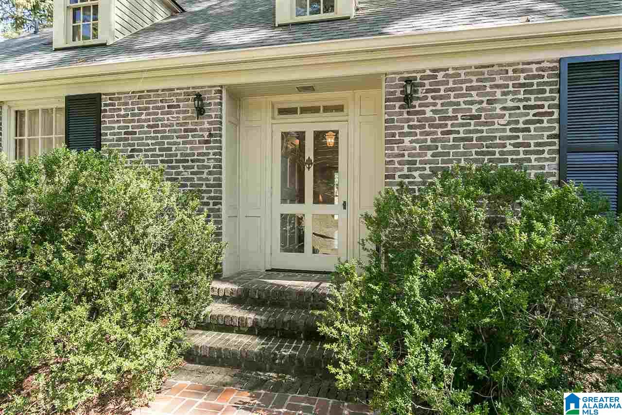 3133 Pine Ridge Road Birmingham, AL 35213 - Photo 3 of 36