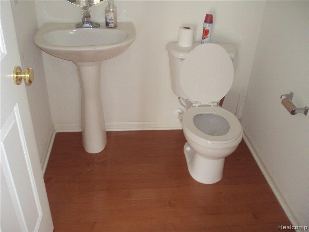 1441 Raliegh Place, Unit 101 Troy, MI 48084 - Photo 4 of 7 DSC04142