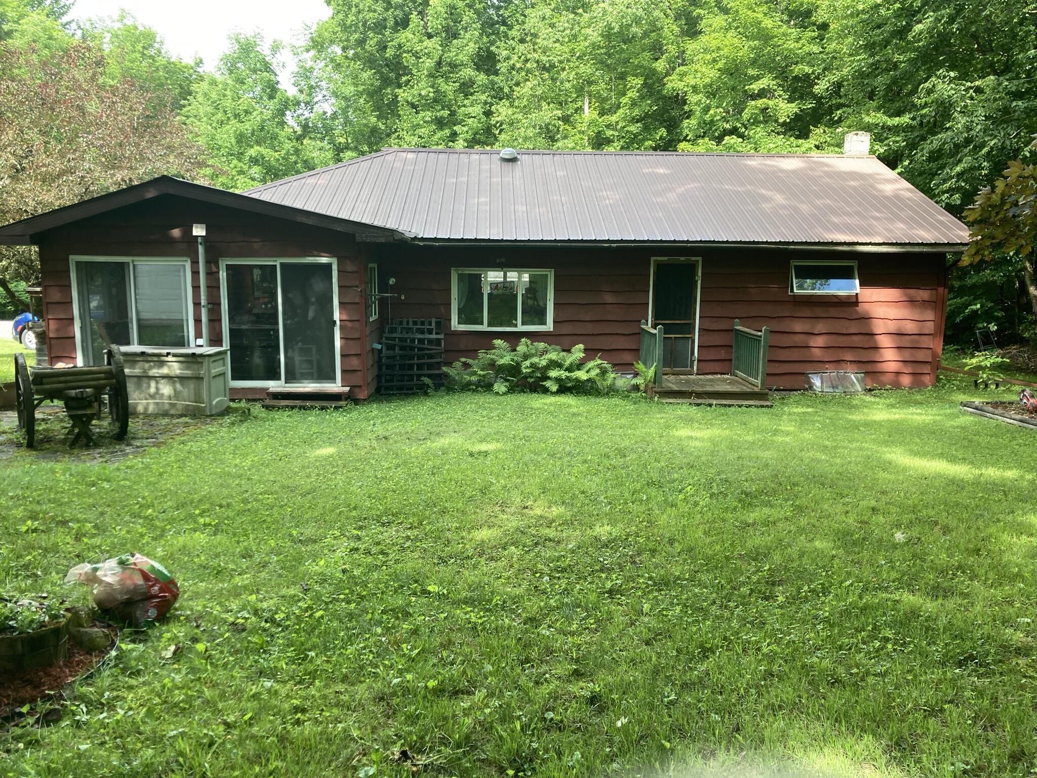 21 Bull Run Road Malone, NY 12953 - Photo 4 of 47 Gallery Image 4