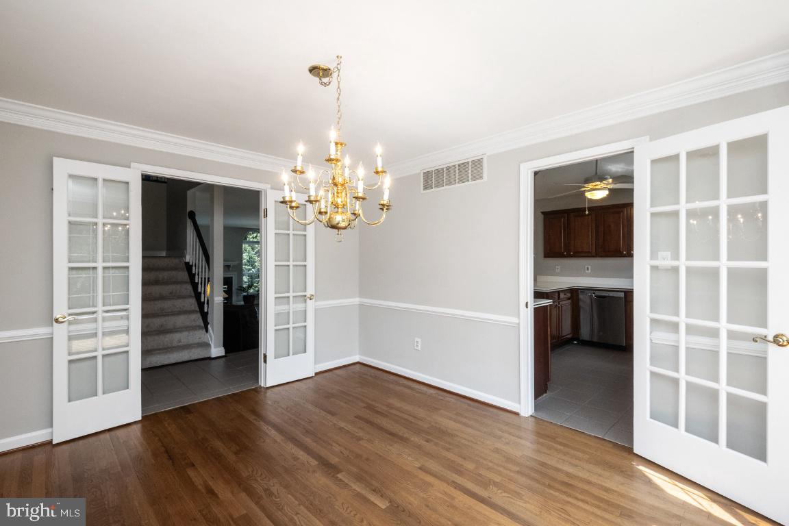 1700 Parsonage Road Parkton, MD 21120 - Photo 14 of 69 Dining Flow