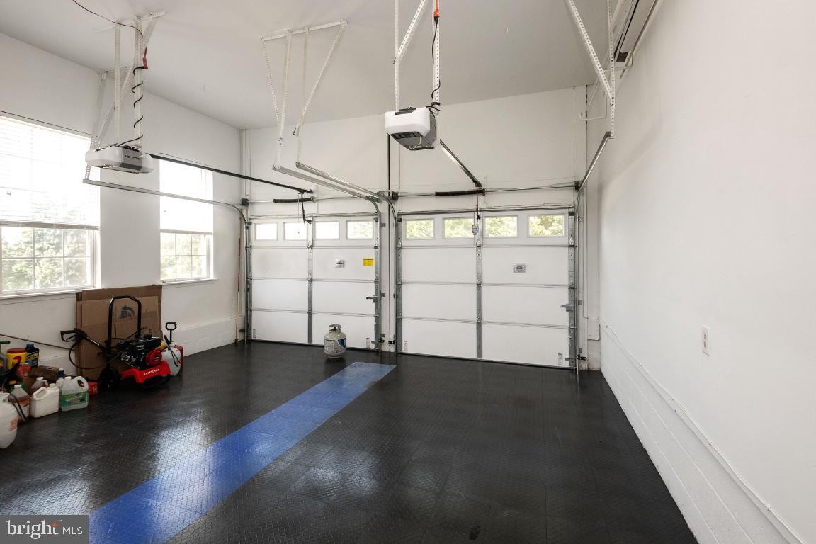 1700 Parsonage Road Parkton, MD 21120 - Photo 54 of 69 Garage