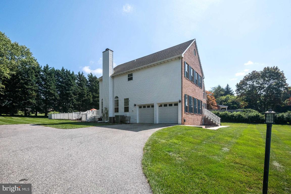 1700 Parsonage Road Parkton, MD 21120 - Photo 68 of 69 Side Elevation