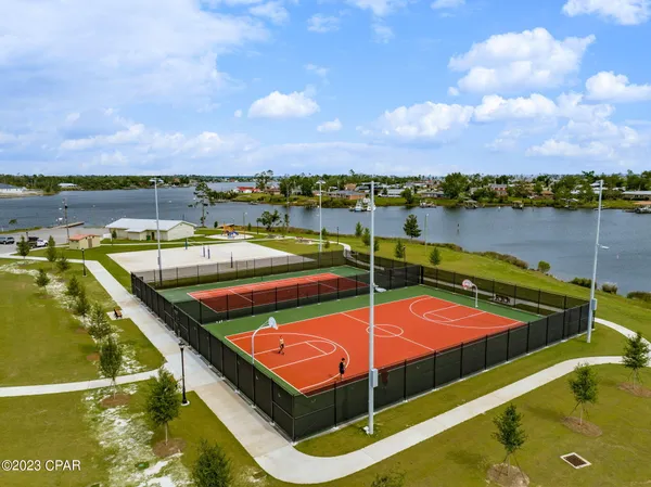$2,050 | 526 Camellia Avenue, Panama City, FL 32404