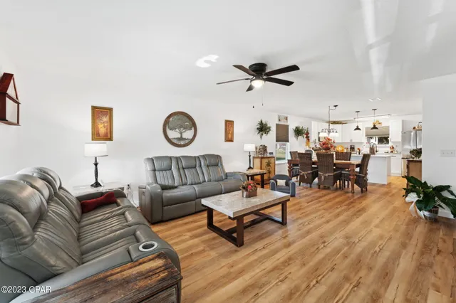 $2,050 | 526 Camellia Avenue, Panama City, FL 32404