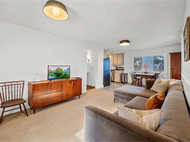 $695,000 | 38 Beach Road, Greensboro, VT 05841