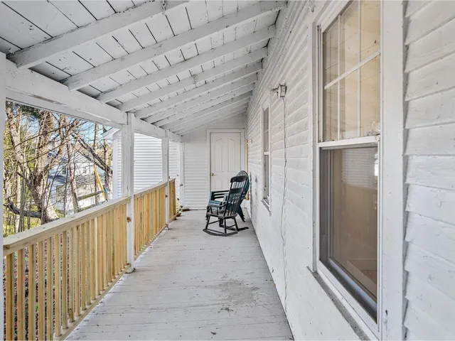 $695,000 | 38 Beach Road, Greensboro, VT 05841