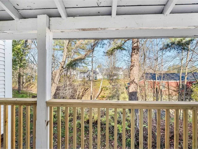 $695,000 | 38 Beach Road, Greensboro, VT 05841