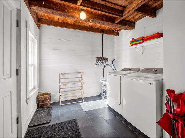 $695,000 | 38 Beach Road, Greensboro, VT 05841