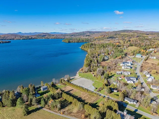 $695,000 | 38 Beach Road, Greensboro, VT 05841