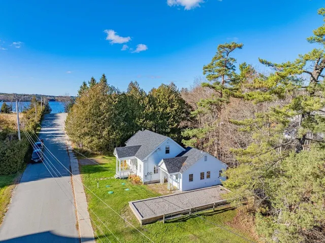 $695,000 | 38 Beach Road, Greensboro, VT 05841