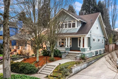 $1,575,000 | 4323 Sunnyside Avenue North, Seattle, WA 98103