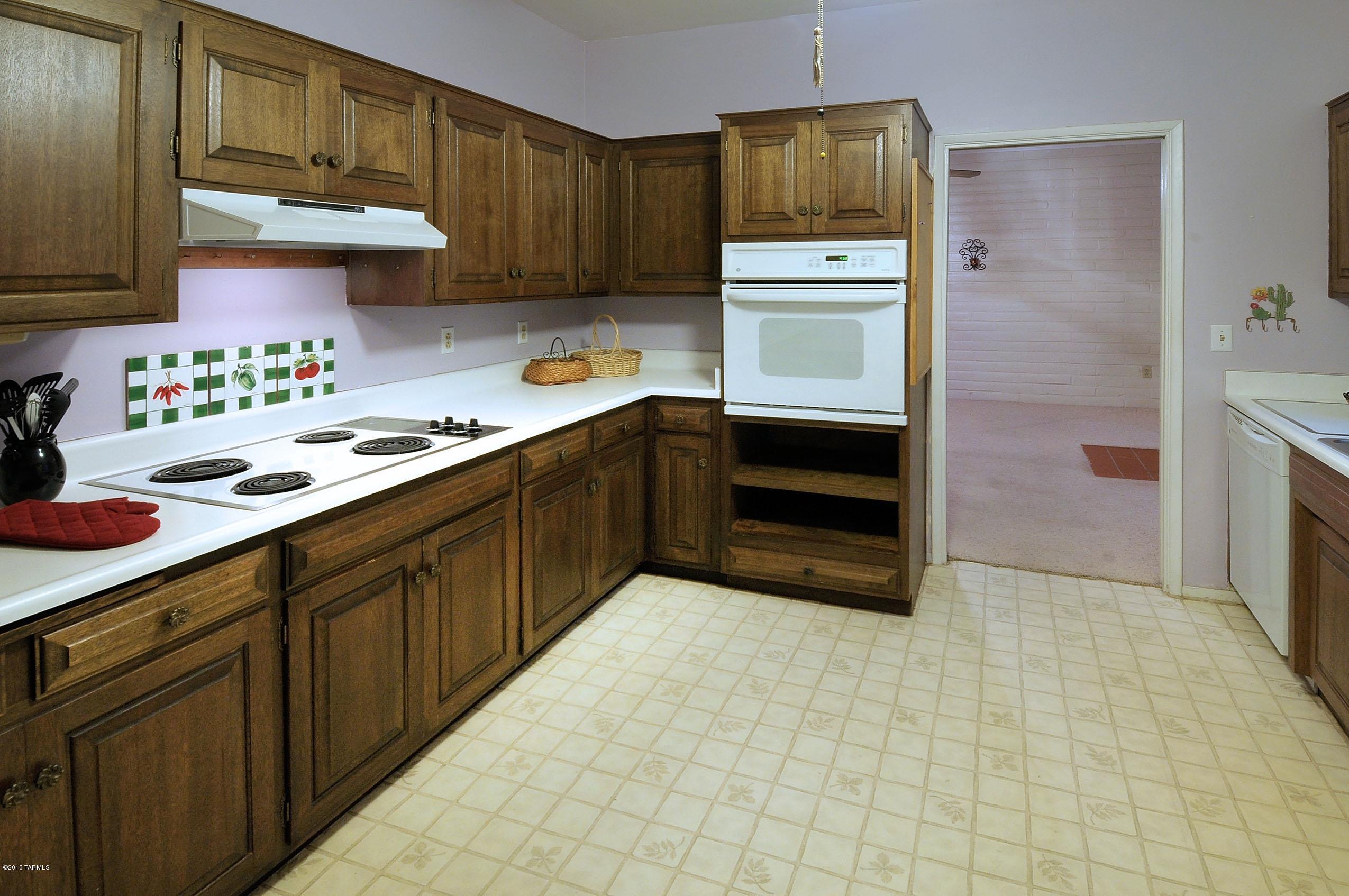 620 West Roller Coaster Road Tucson, AZ 85704 - Photo 15 of 24 Gallery Image 15