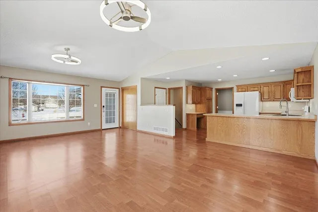 $324,900 | 1539 Sequoia Lane, New Richmond, WI 54017