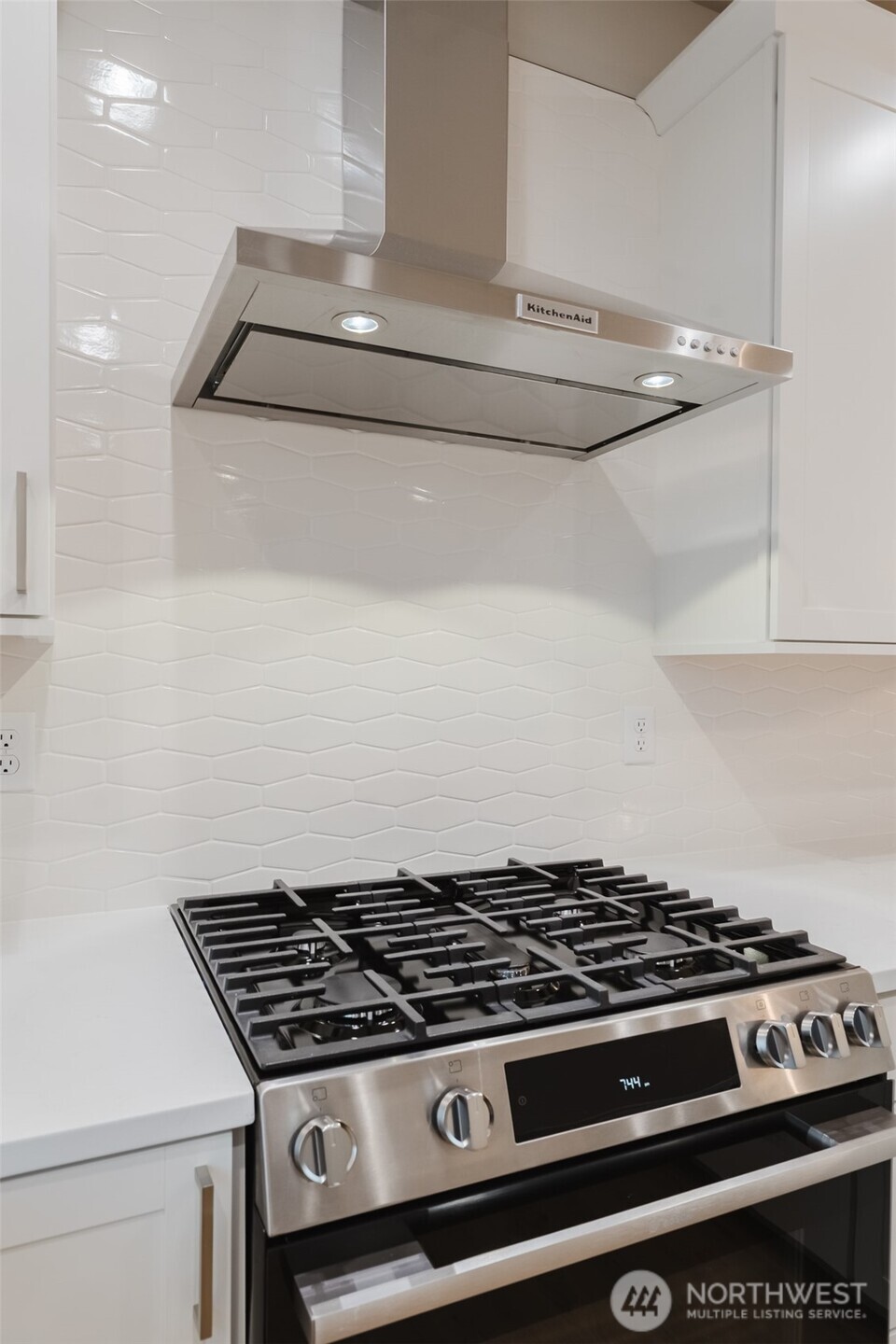 4425 Blackstone Way Bellingham, WA 98226 - Photo 12 of 37