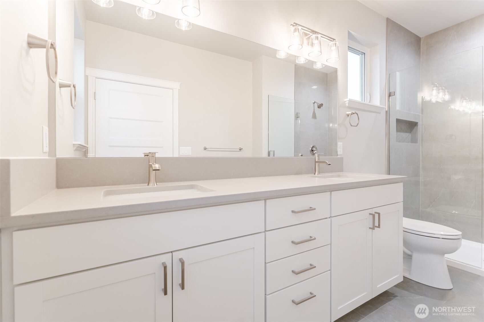 4425 Blackstone Way Bellingham, WA 98226 - Photo 21 of 37