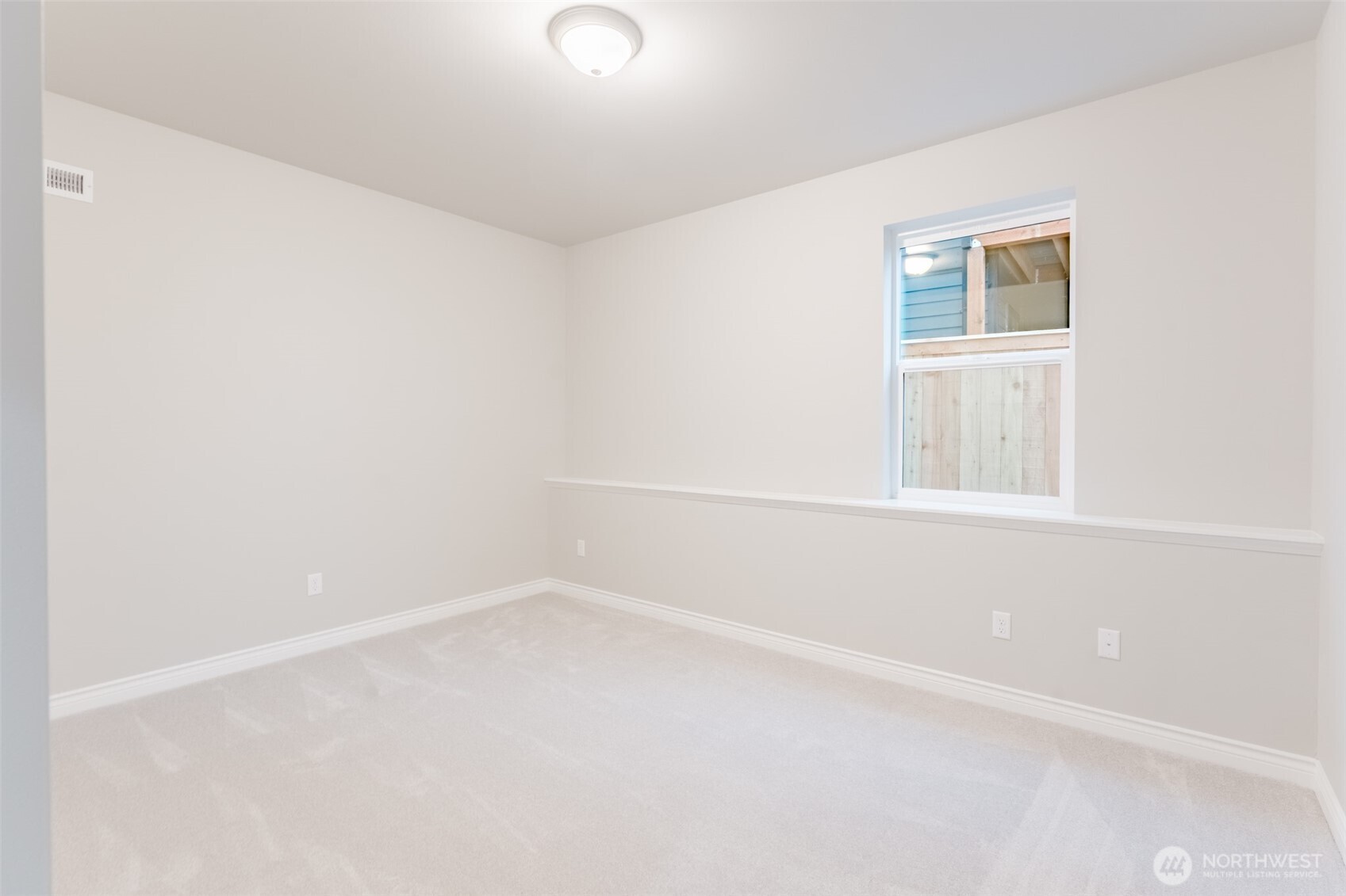 4425 Blackstone Way Bellingham, WA 98226 - Photo 28 of 37