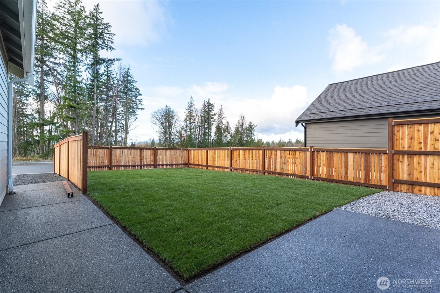 4425 Blackstone Way Bellingham, WA 98226 - Photo 35 of 37