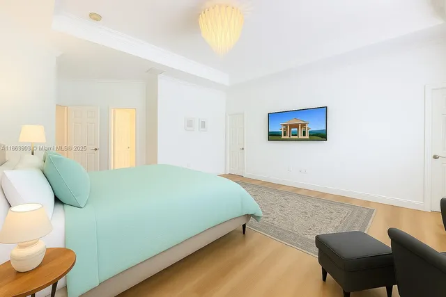 a view of a walk in closet