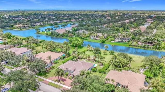 $9,800 | 4268 Southwest 141st Avenue, Davie, FL 33330