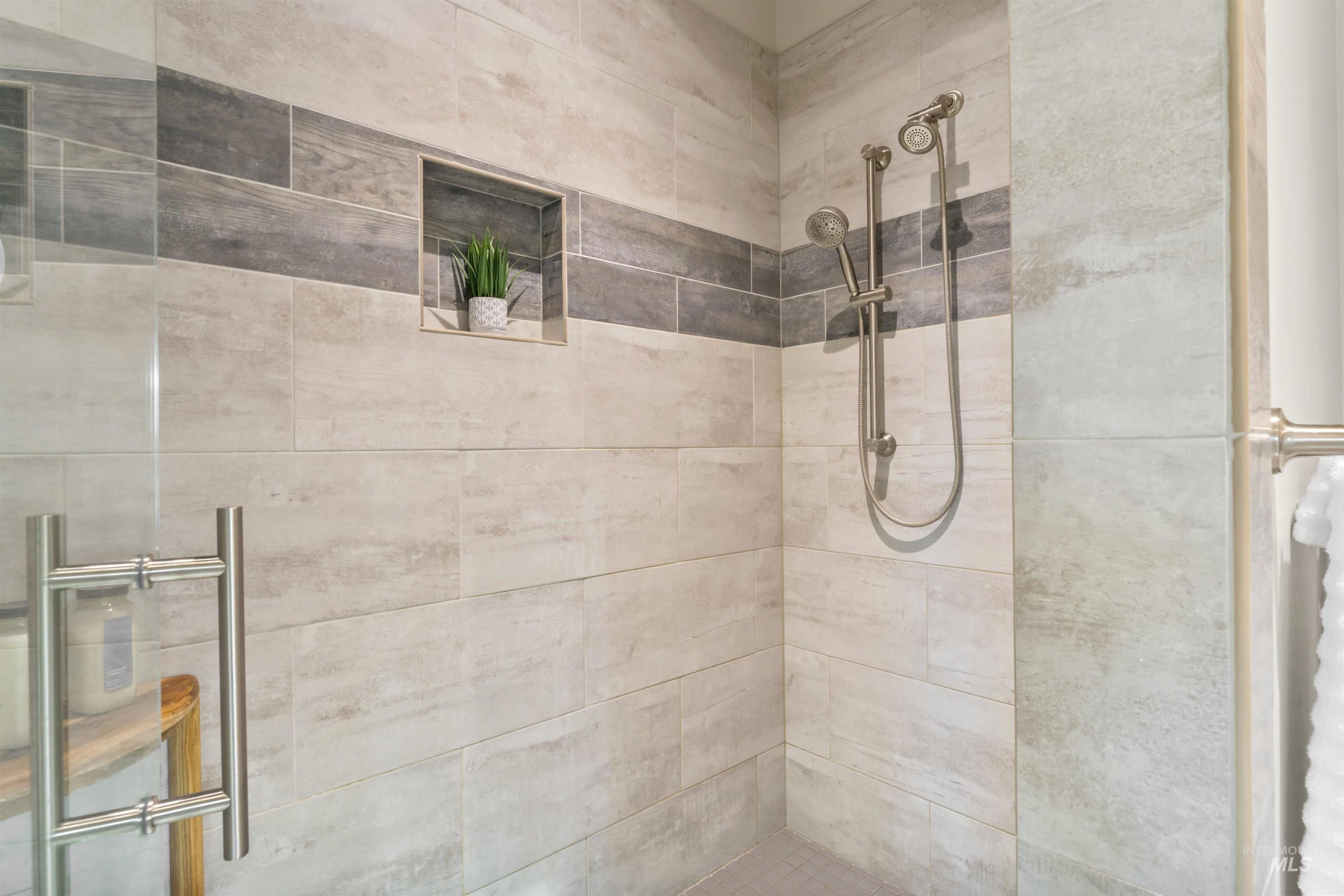 12356 West Rice Road Star, ID 83669 - Photo 25 of 49 Bathroom with tiled shower