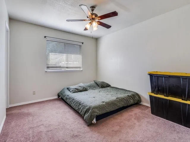 $2,000 | 210 Myrtle Avenue, Waxahachie, TX 75165