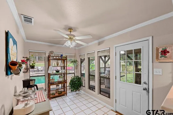 $885,000 | 19418 County Road 4125, Lindale, TX 75771