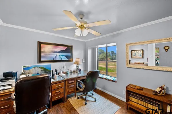 $885,000 | 19418 County Road 4125, Lindale, TX 75771