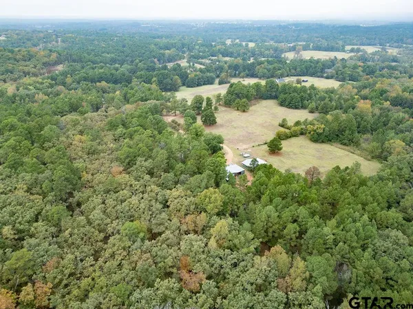 $885,000 | 19418 County Road 4125, Lindale, TX 75771