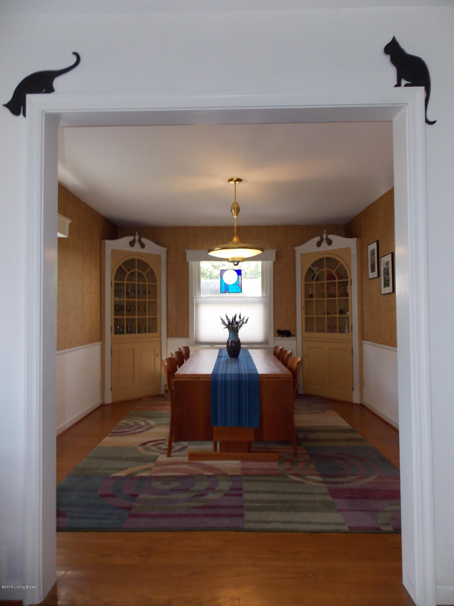 218 Alcott Road Louisville, KY 40207 - Photo 8 of 47 8-DR1