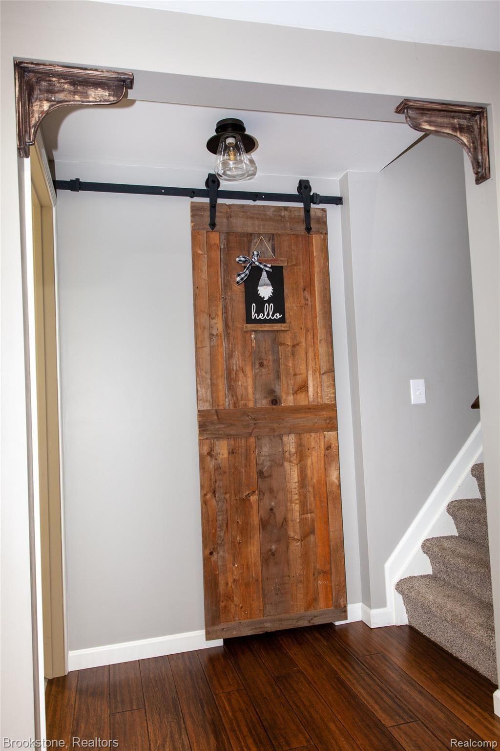 4592 Genesee Road Lapeer, MI 48446 - Photo 14 of 55 4592 Genesee edits-33.jpg